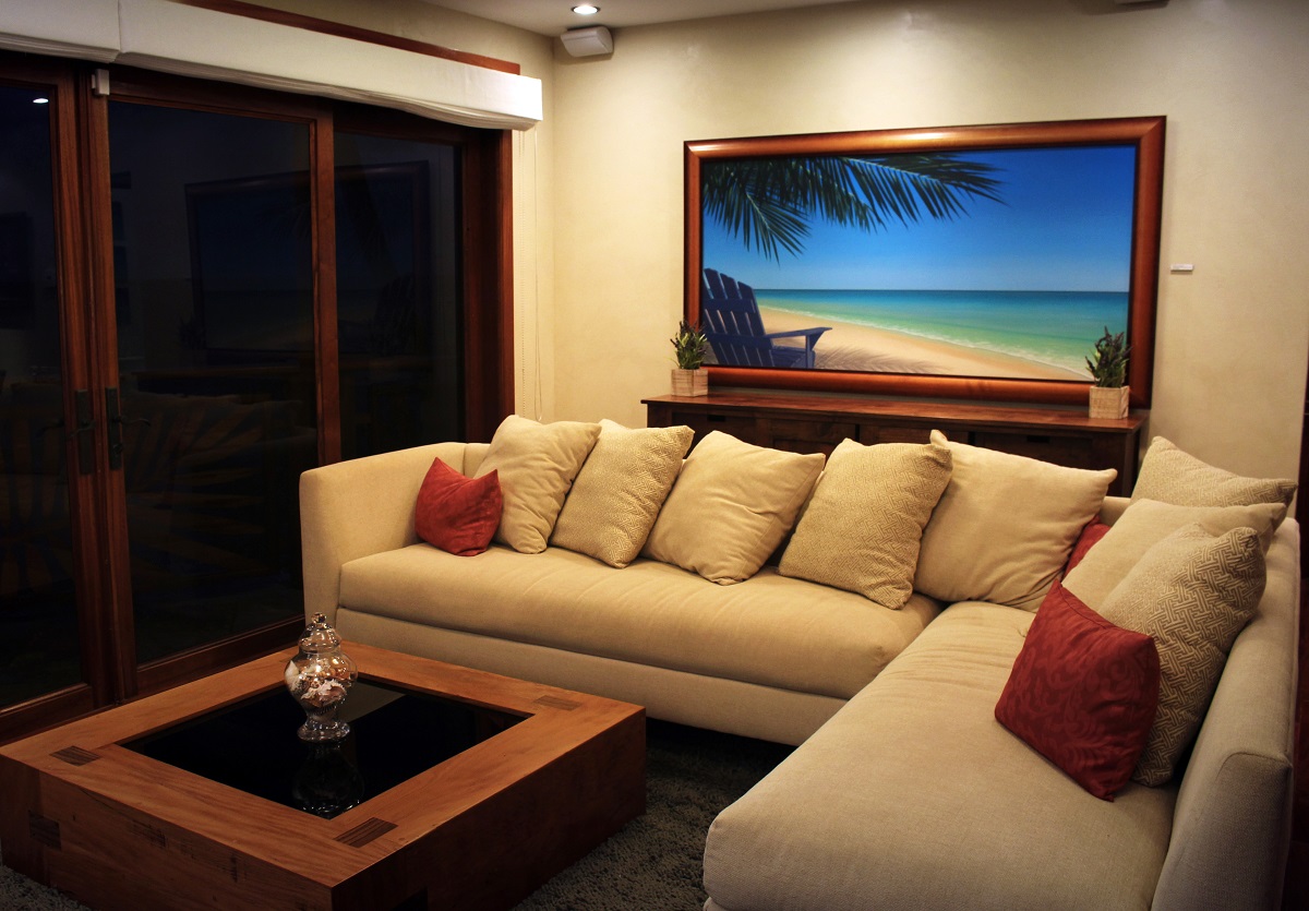 Hawaii Painting living room wall