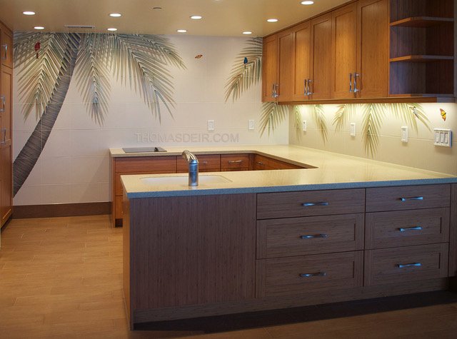 Hawaii kitchen backsplash tile mural palm tree